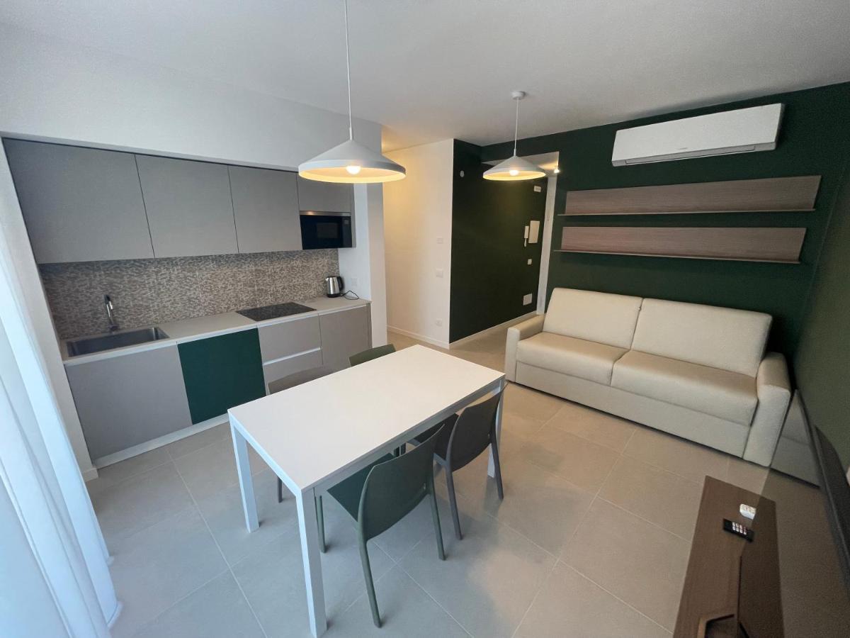 Woody Green Charming Apartments - Agenzia Cocal Caorle Exteriör bild